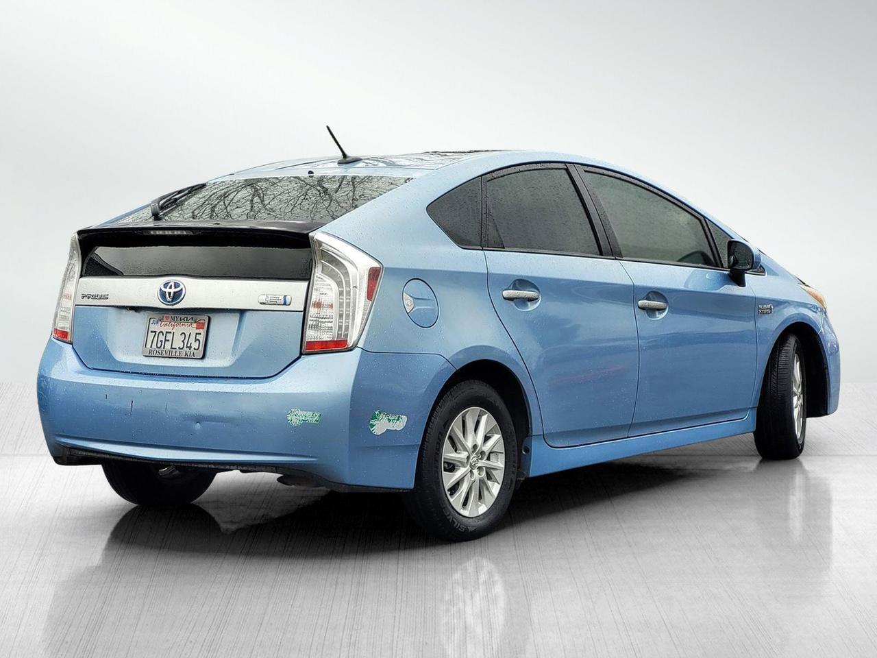 2014 TOYOTA PRIUS PLUG-IN BASE Roseville CA