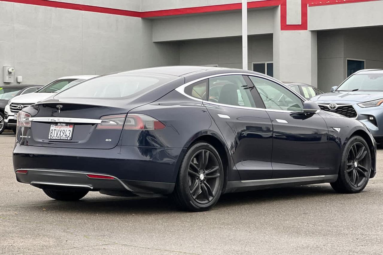 2014 Tesla Model S