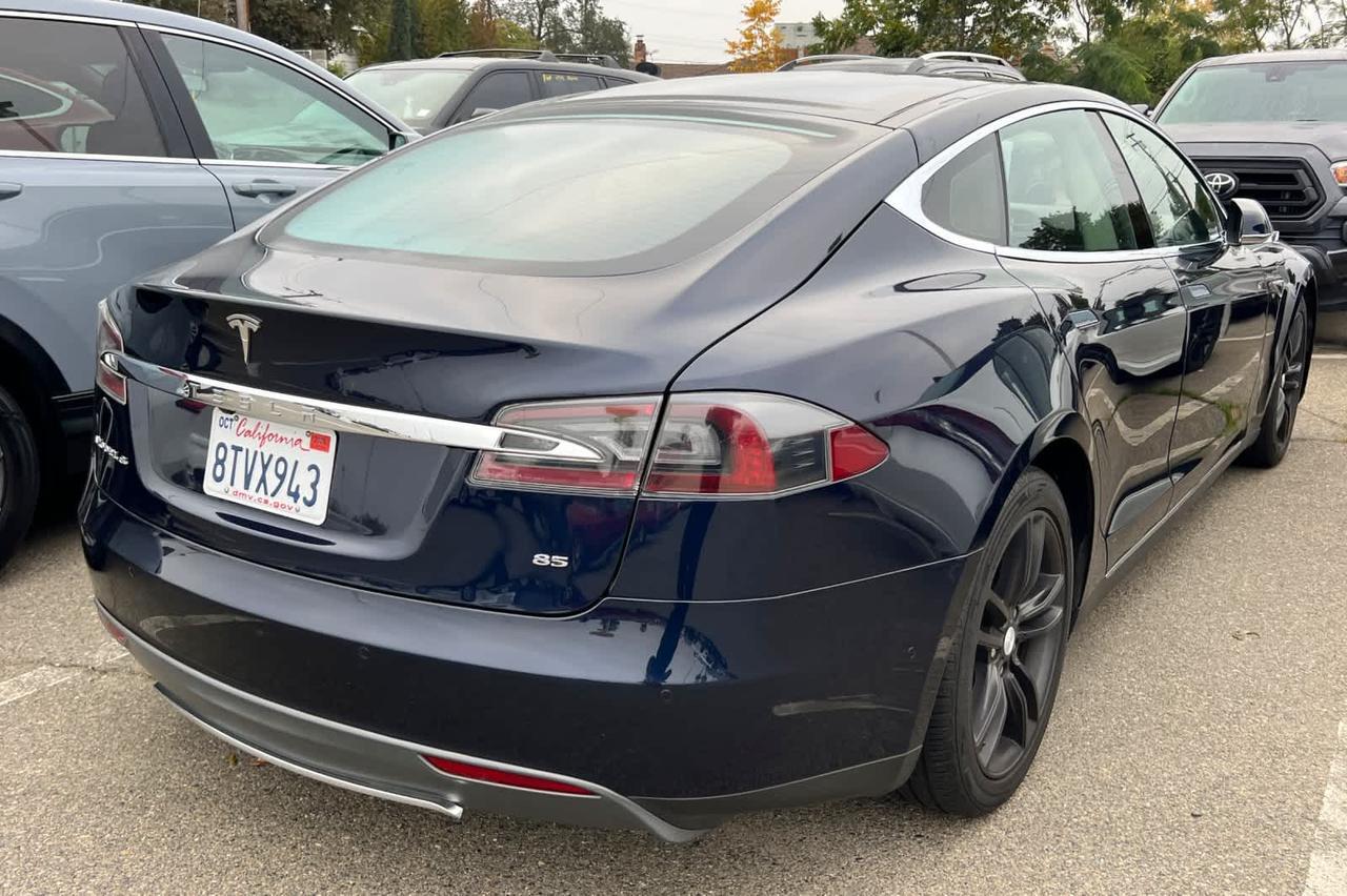 2014 Tesla Model S