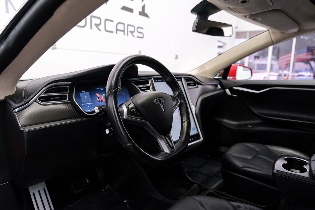 2014 Tesla Model S Base