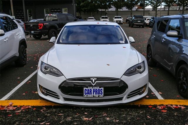 2014 Tesla Model S Base