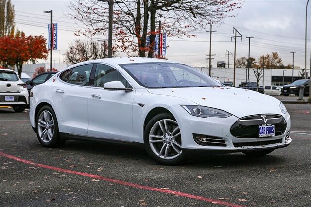 2014 Tesla Model S Base
