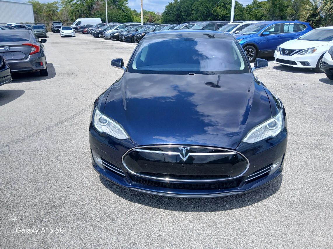 2014 Tesla Model S Sedan 4D