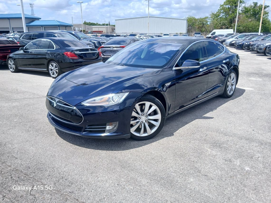 2014 Tesla Model S Sedan 4D