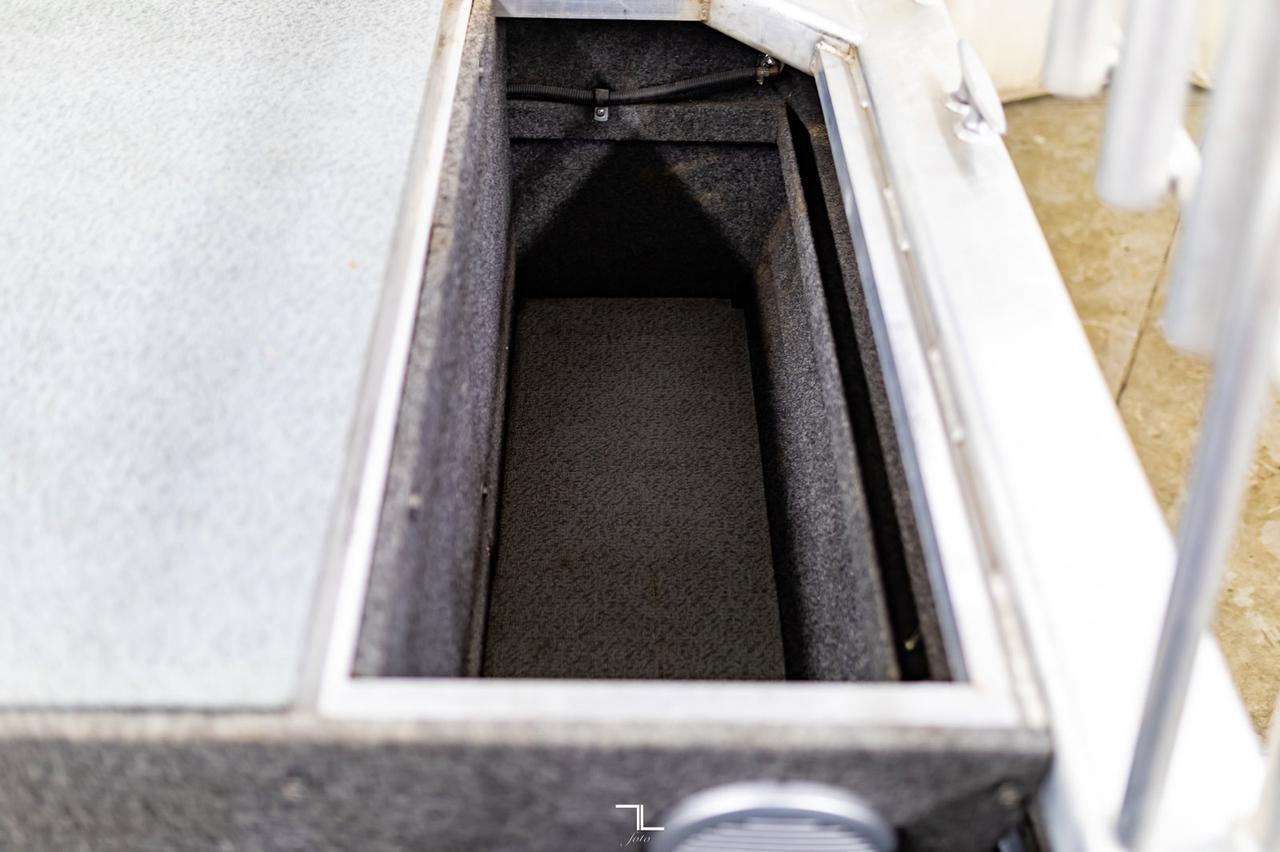 2014 Thunder Jet Envoy River Boat with 19 ft. Trailer Red Deer AB