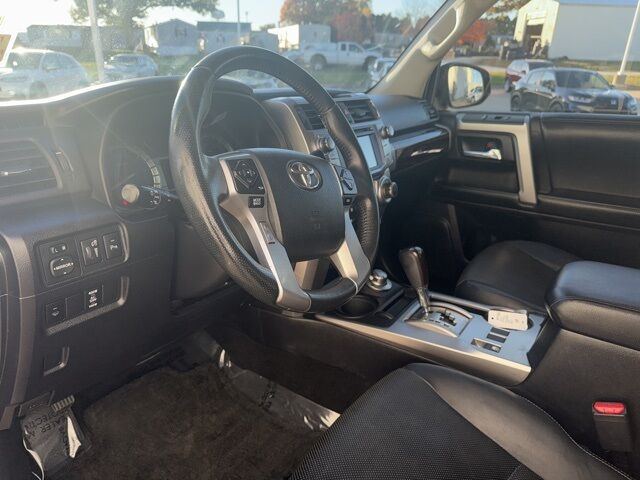 2014 Toyota 4Runner Limited West Burlington IA 2014 Toyota 4Runner Limited West Burlington IA