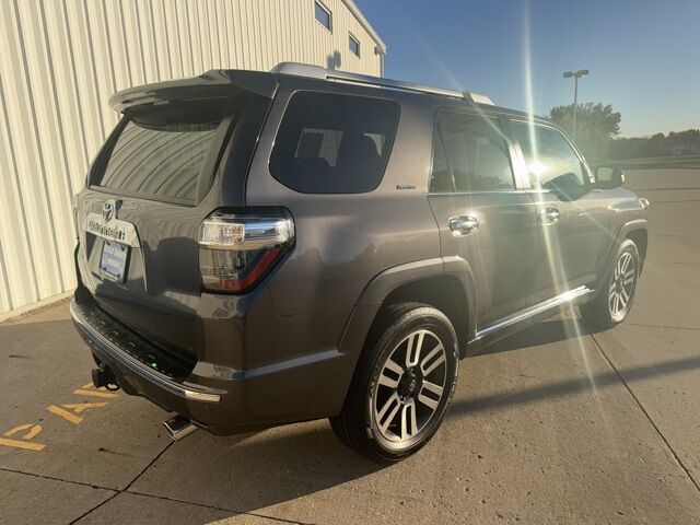 2014 Toyota 4Runner Limited West Burlington IA 2014 Toyota 4Runner Limited West Burlington IA