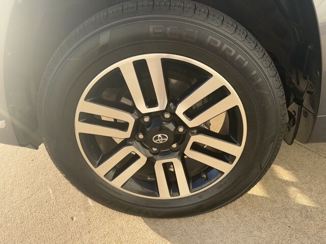 2014 Toyota 4Runner Limited West Burlington IA 2014 Toyota 4Runner Limited West Burlington IA