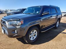 Toyota 4Runner SR5 2WD 2014