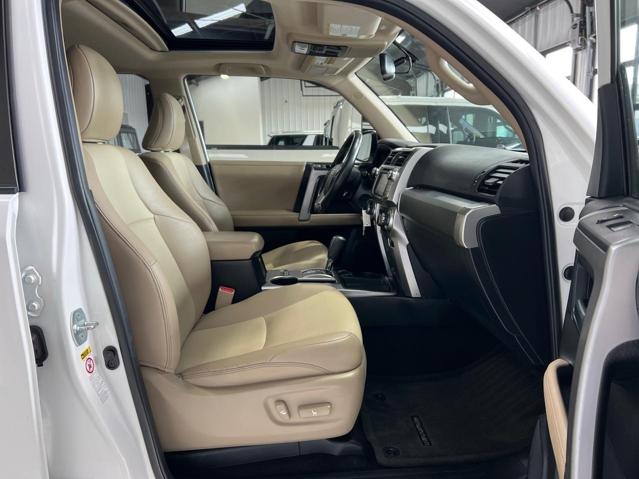 2014 Toyota 4Runner SR5 Premium, Sunroof, Lift, Fuel Wheels, n-Fab Steps, TRD Pro Houston TX