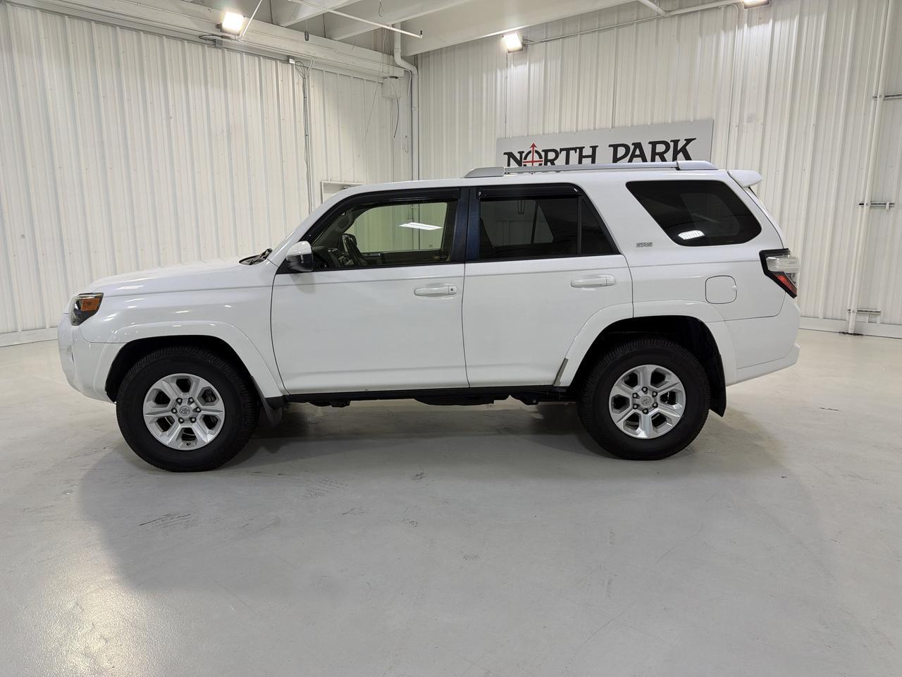 2014 Toyota 4Runner SR5