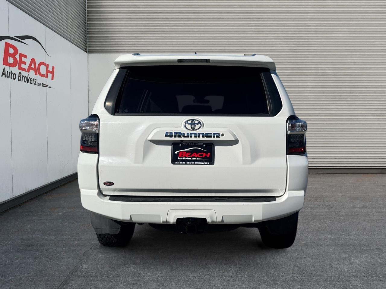 2014 Toyota 4Runner SR5, TOW PACKAGE, RUNNING BOARDS, NAVIGATION, BLUETOOTH, ROOF RACKS, CARFAX 1-OWNER VEHICLE, COME SEE WHY THIS SHOULD BE YOUR NEXT SUV!!! Norfolk VA