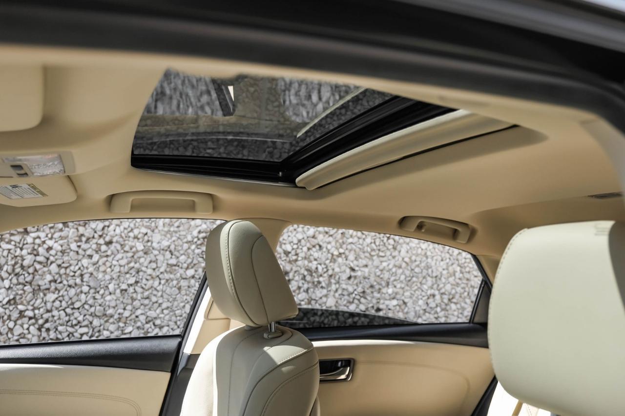 2014 Toyota Avalon Hybrid Limited Farmers Branch TX