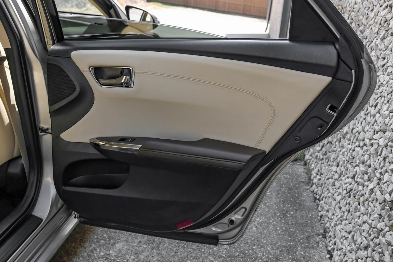 2014 Toyota Avalon Hybrid Limited Farmers Branch TX