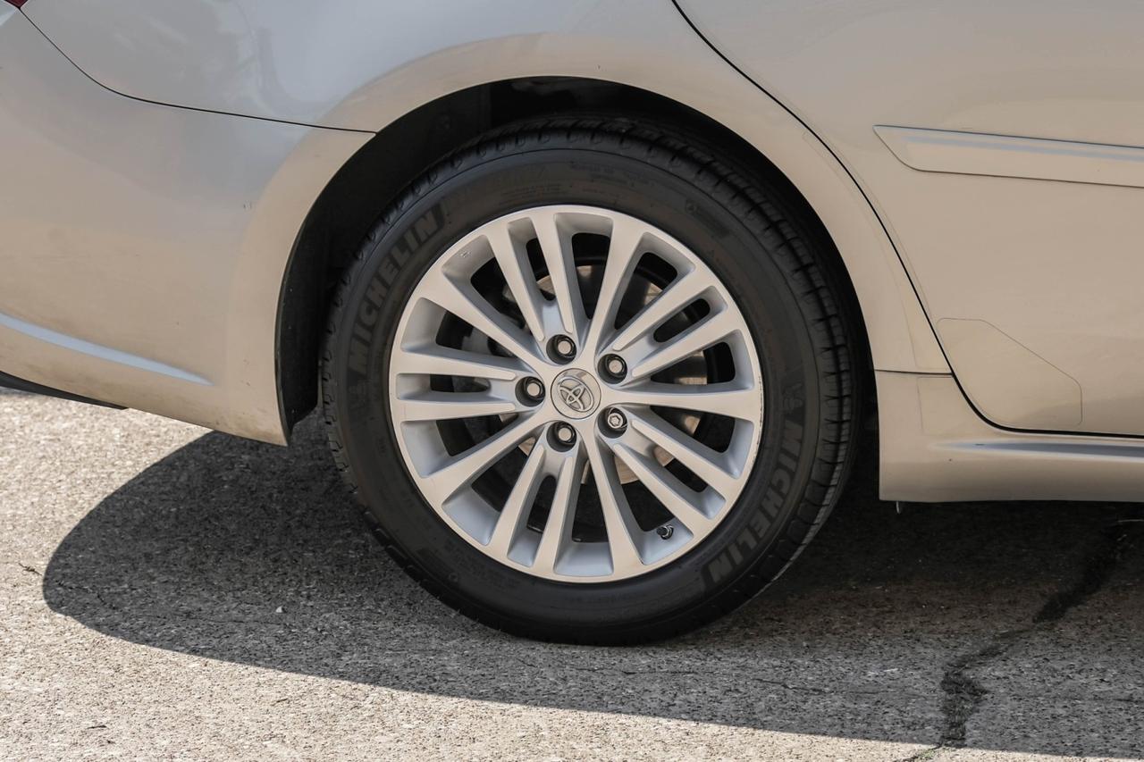 2014 Toyota Avalon Hybrid Limited Farmers Branch TX