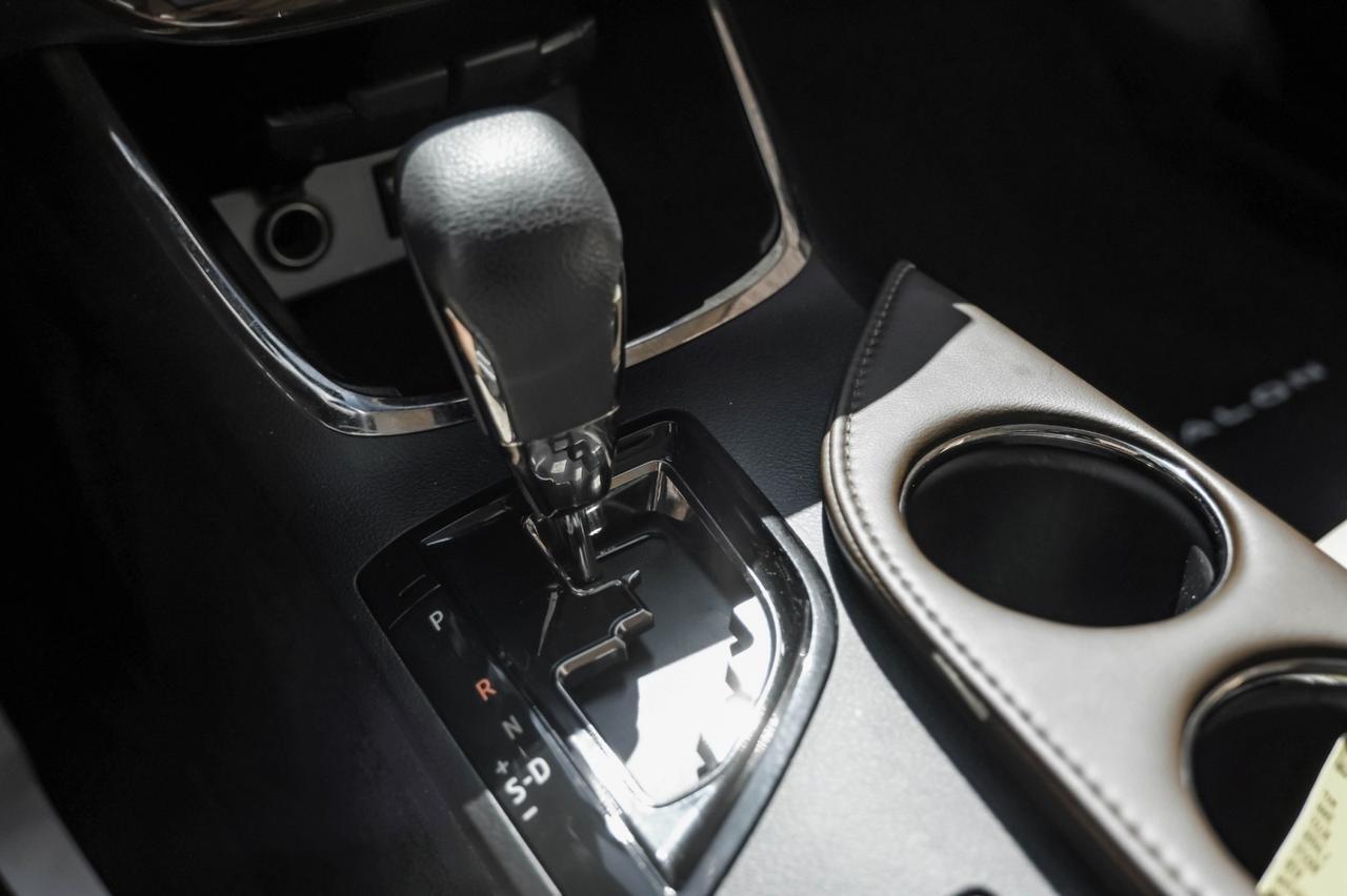 2014 Toyota Avalon Hybrid Limited Farmers Branch TX