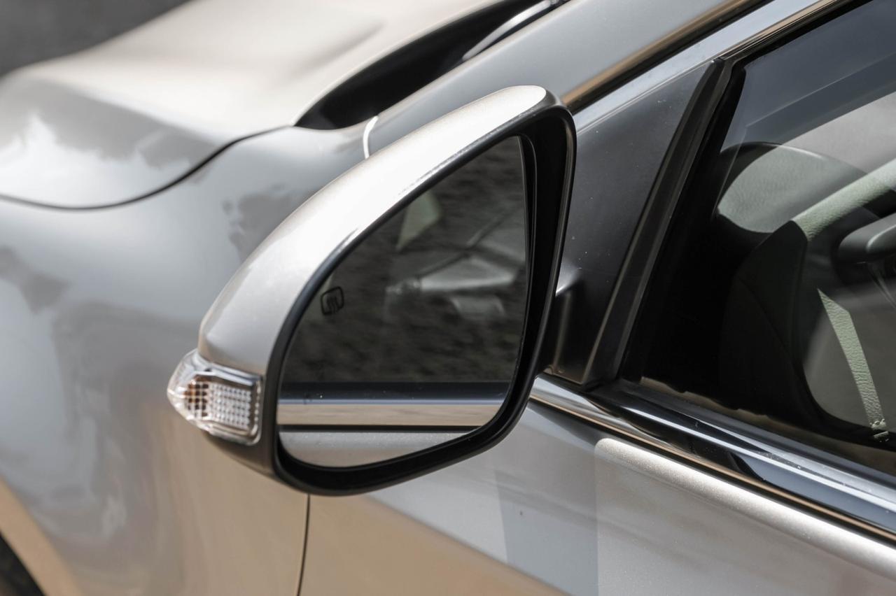 2014 Toyota Avalon Hybrid Limited Farmers Branch TX