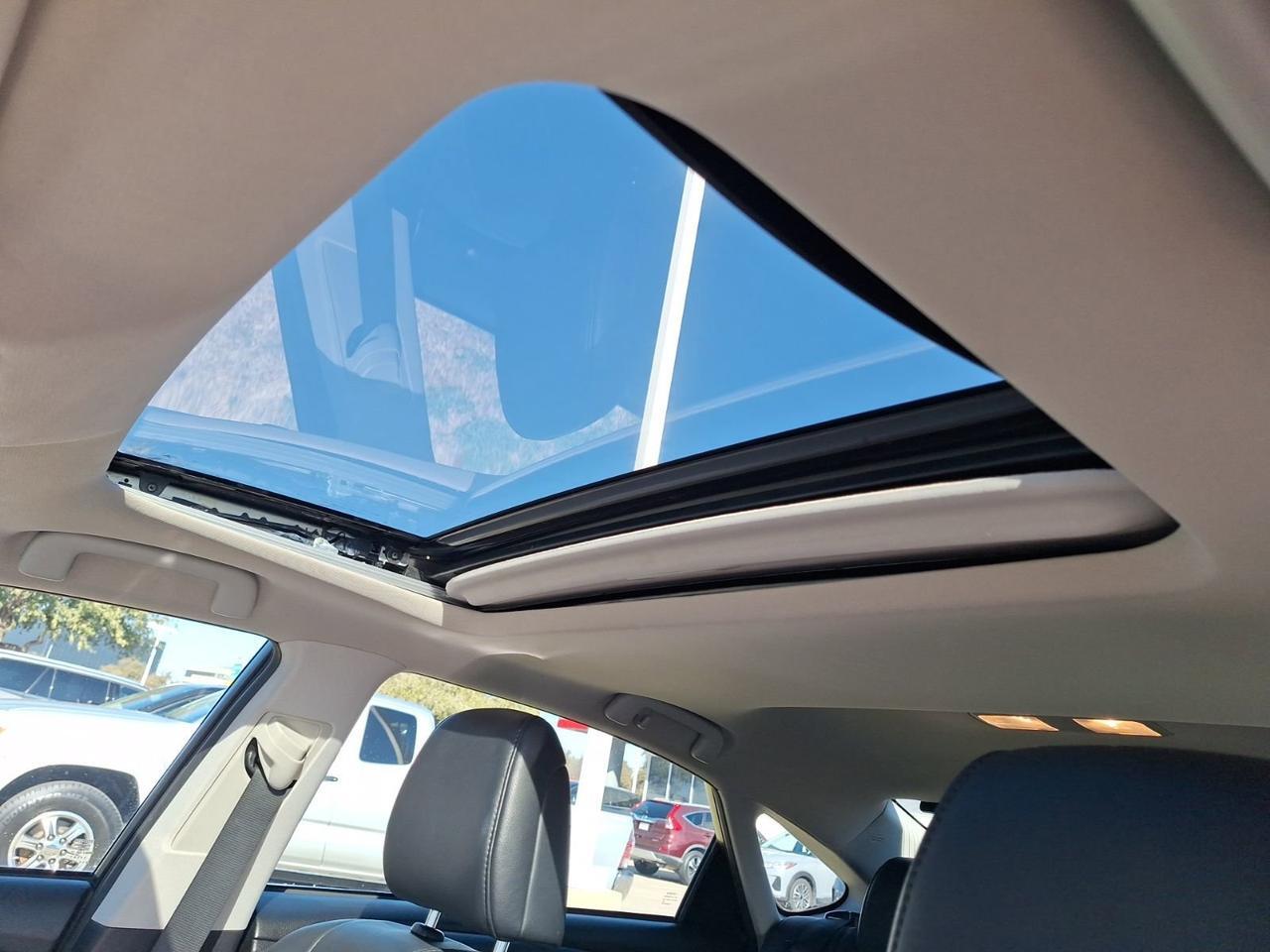 2014 Toyota Avalon Hybrid Limited Hurst TX