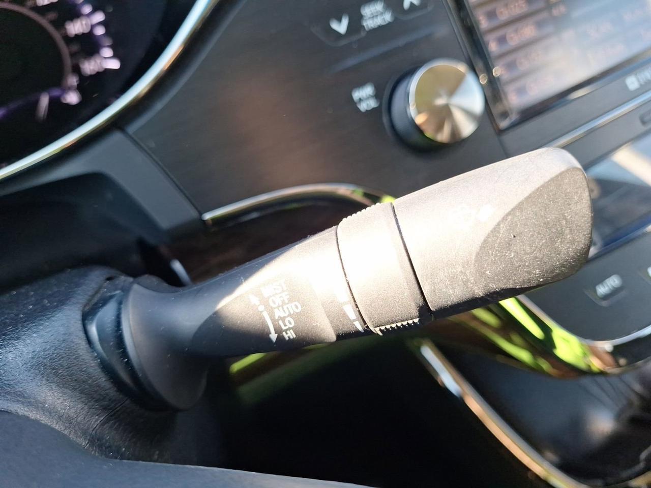 2014 Toyota Avalon Hybrid Limited Hurst TX