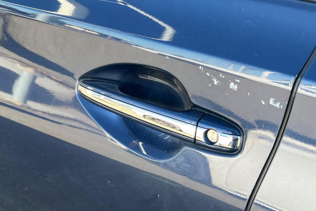 2014 Toyota Avalon Hybrid Limited Roseville CA