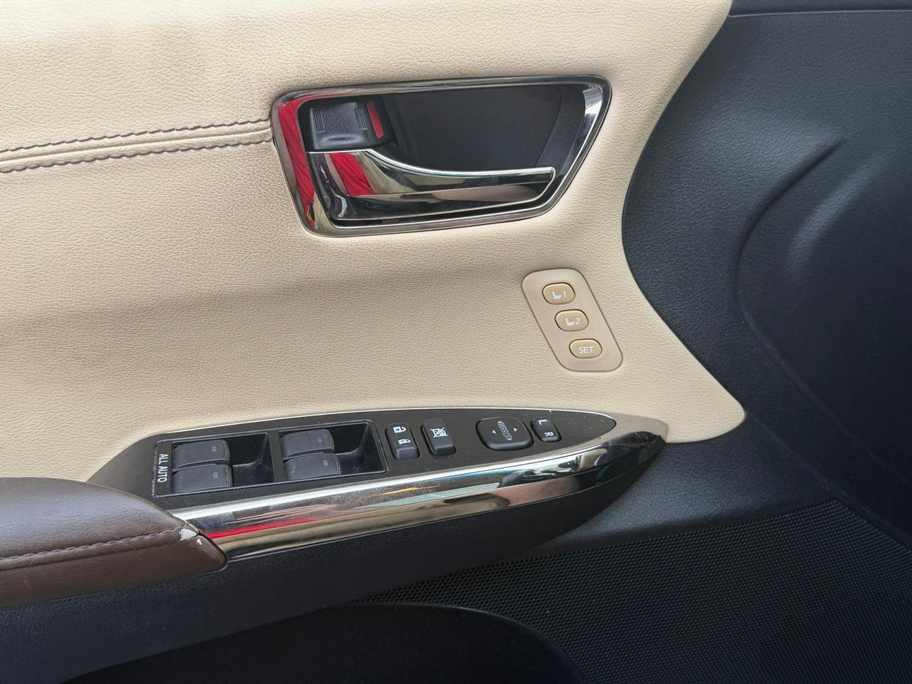 2014 Toyota Avalon Hybrid Limited Fredericksburg VA