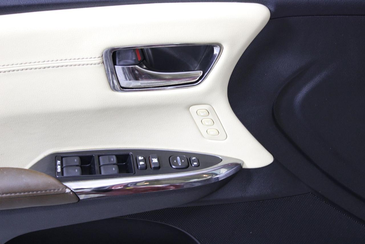 2014 Toyota Avalon Hybrid Limited Fredericksburg VA