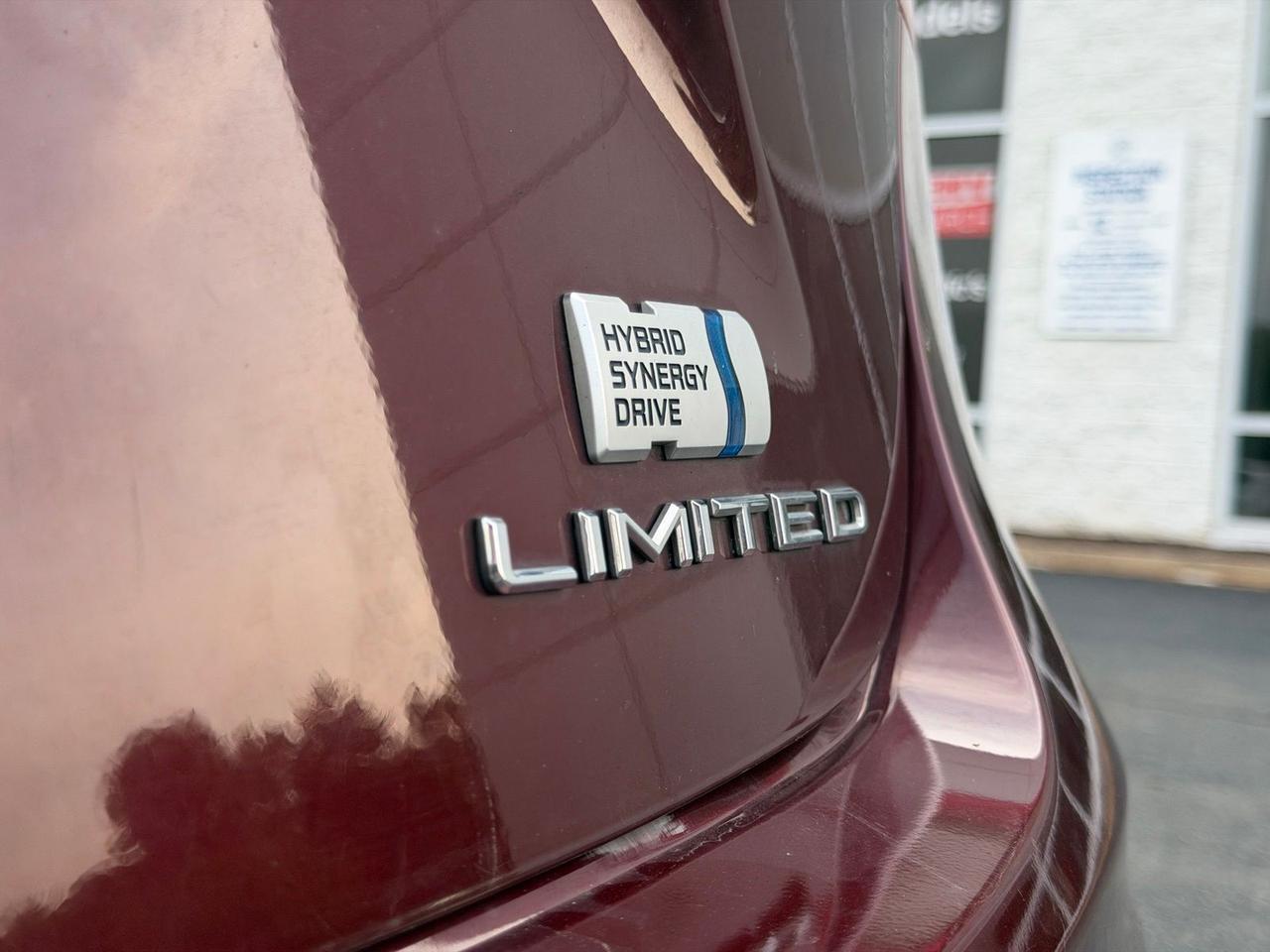 2014 Toyota Avalon Hybrid Limited Fredericksburg VA