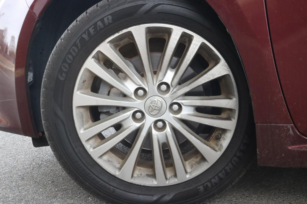 2014 Toyota Avalon Hybrid Limited Fredericksburg VA