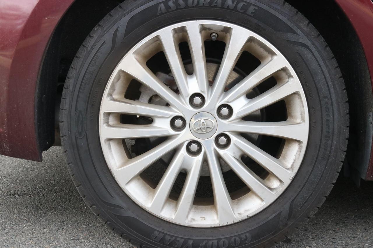 2014 Toyota Avalon Hybrid Limited Fredericksburg VA