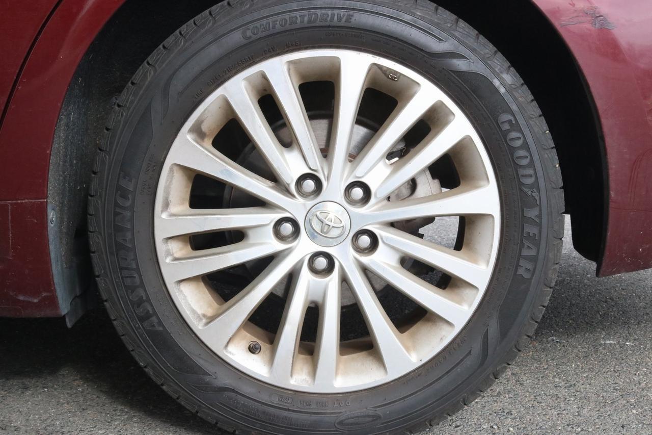 2014 Toyota Avalon Hybrid Limited Fredericksburg VA