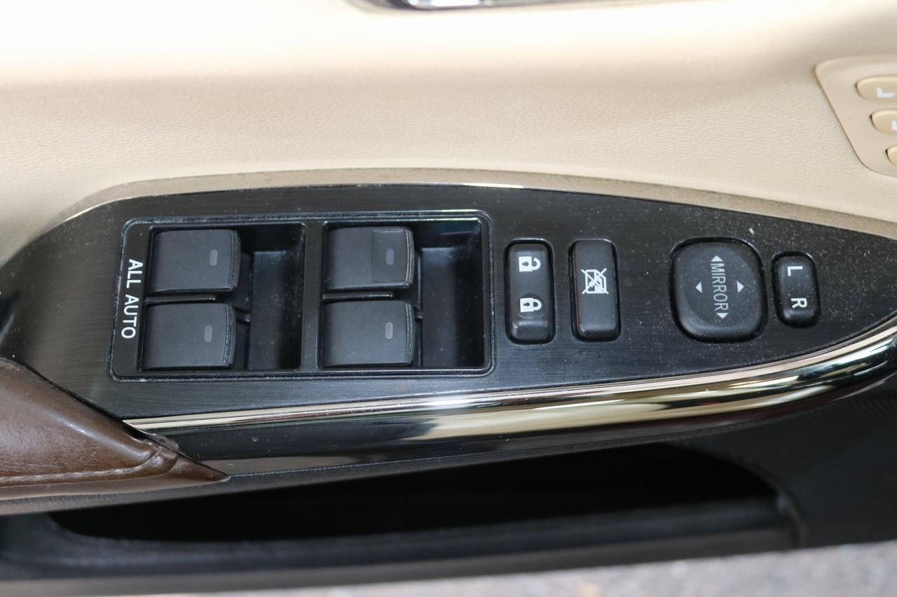 2014 Toyota Avalon Hybrid Limited Fredericksburg VA