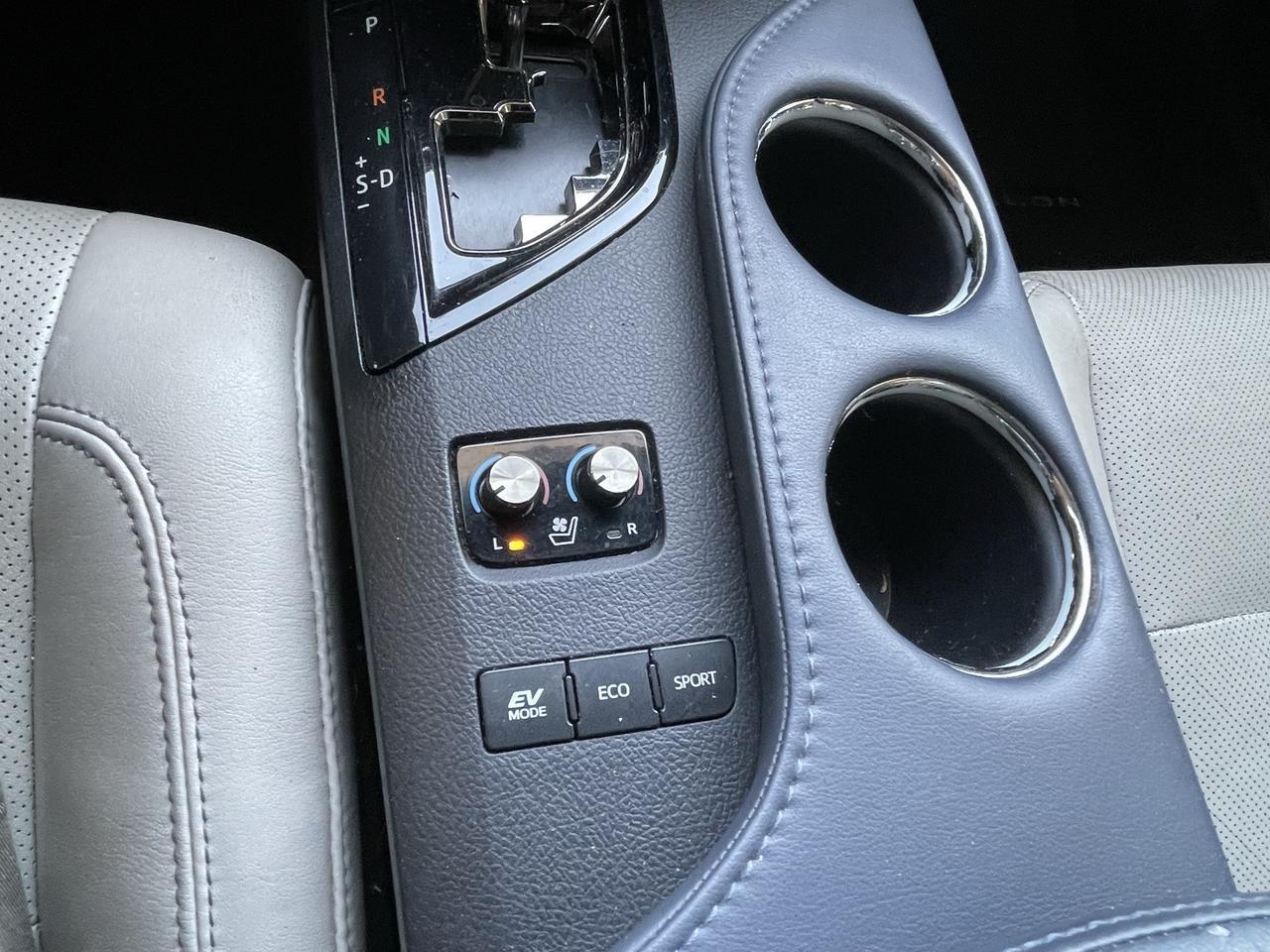 2014 Toyota Avalon Hybrid Limited Alexandria VA