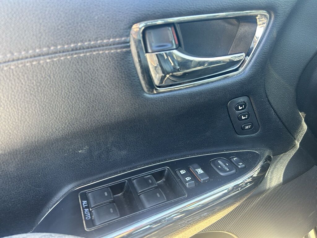 2014 Toyota Avalon Limited Crestwood KY