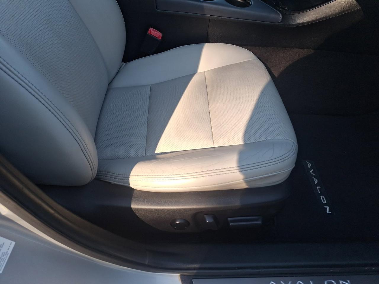 2014 Toyota Avalon Limited Hurst TX