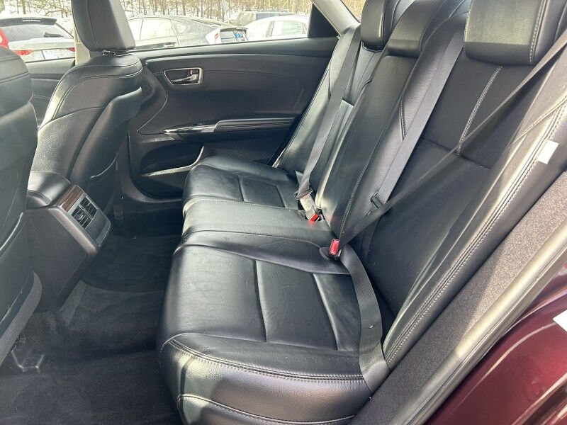 2014 Toyota Avalon Limited Whitinsville MA