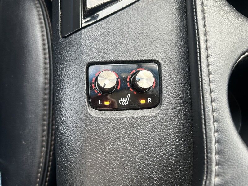 2014 Toyota Avalon Limited Whitinsville MA