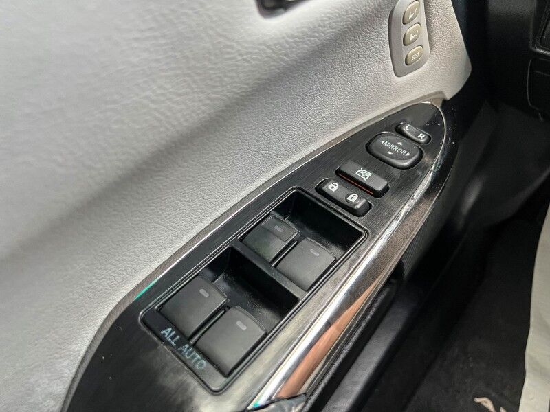 2014 Toyota Avalon Limited Wilmington NC
