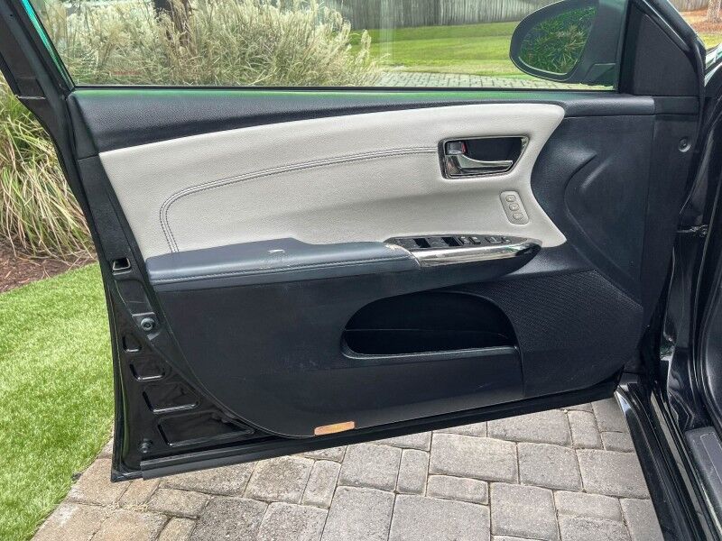 2014 Toyota Avalon Limited Wilmington NC