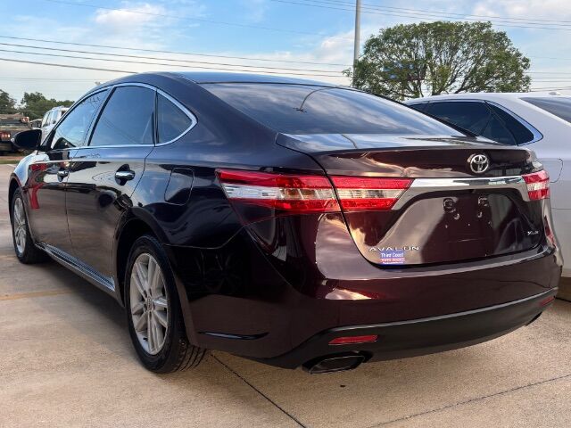 2014 Toyota Avalon XLE