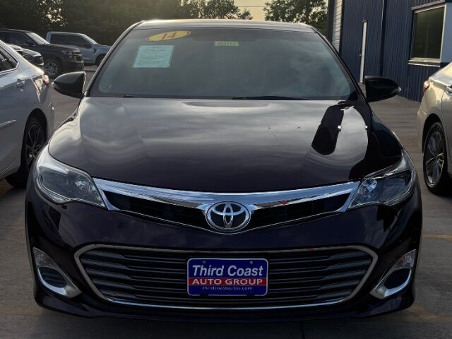 Red (MAROON) 2014 Toyota Avalon XLE Sedan Front-Wheel Drive Automatic