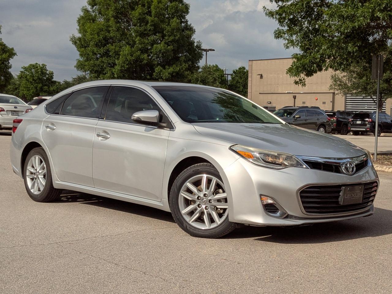 2014 Toyota Avalon XLE Premium