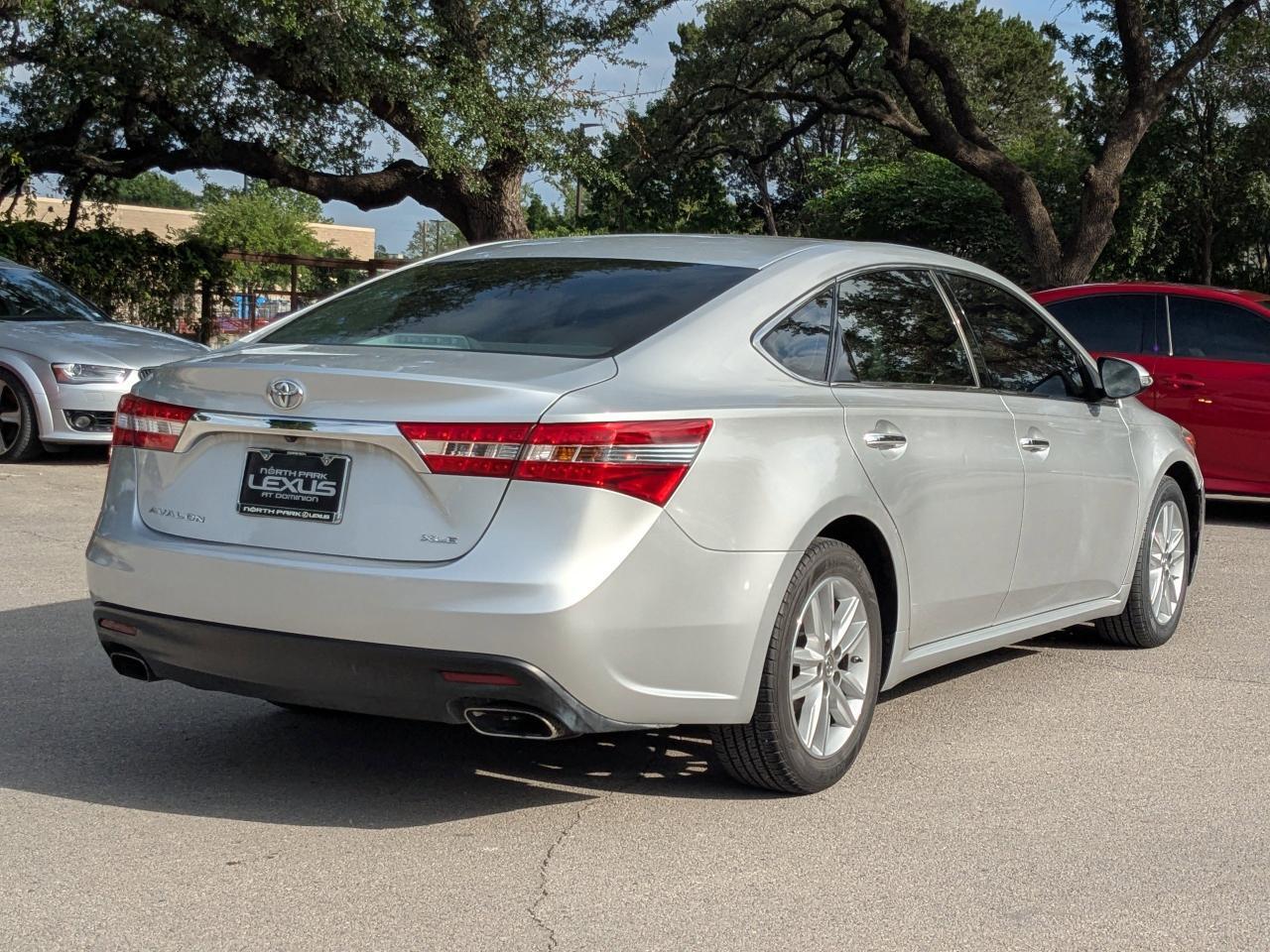 2014 Toyota Avalon XLE Premium