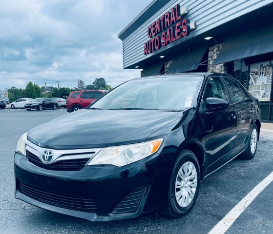 2014 Toyota Camry - SD LE