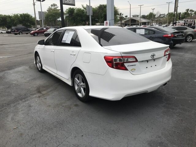2014 Toyota Camry Gainesville FL