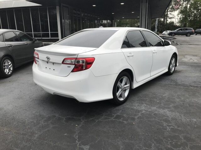 2014 Toyota Camry Gainesville FL