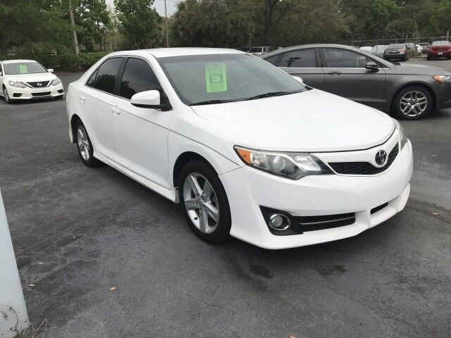 2014 Toyota Camry Gainesville FL