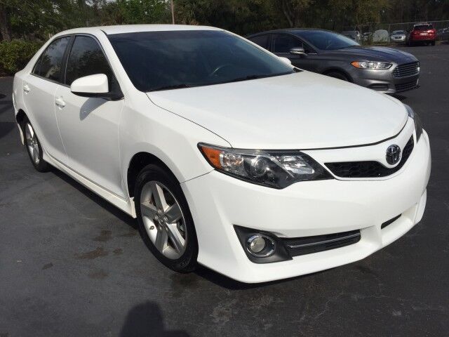 2014 Toyota Camry Gainesville FL