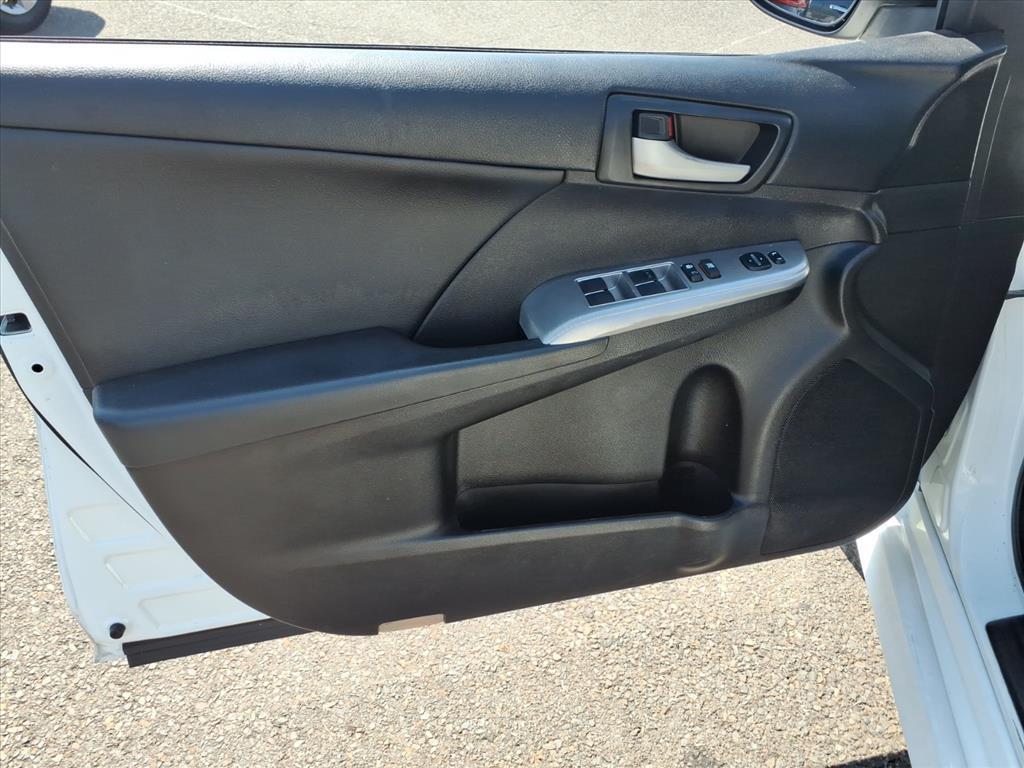 2014 Toyota Camry Levittown PA