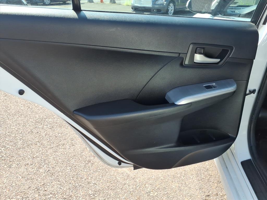 2014 Toyota Camry Levittown PA