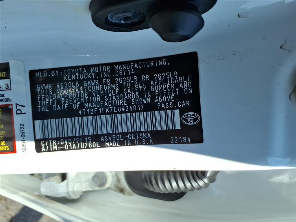 2014 Toyota Camry Levittown PA